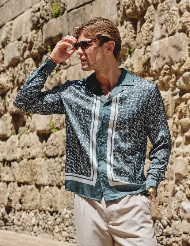 Men's Essential Dress Shirts for Everyday WearGreen/White Panelled Chain Print L/S Shirt