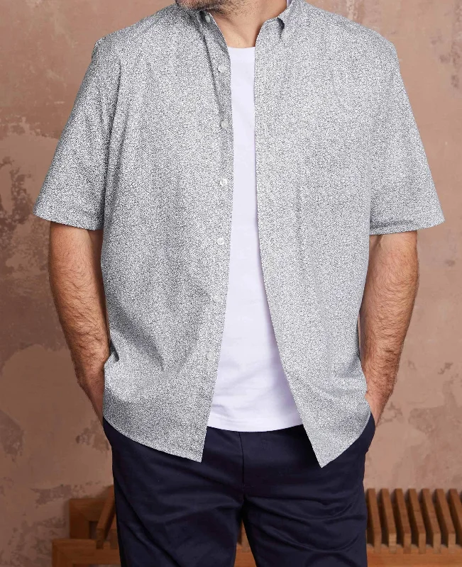 Men's Weekend Shirts for Leisurely OutingsNavy Floral Print Classic Fit Short Sleeve Shirt Men's Weekend Shirts for Leisurely OutingsNavy Floral Print Classic Fit Short Sleeve Shirt
