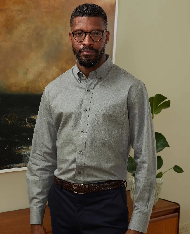 Men's Tab-Collar Shirts for a Crisp LookGrey Twill Classic Fit Button-Down Shirt
