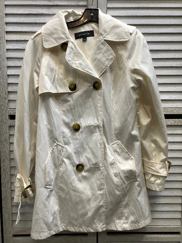 Men's Coats Made in ItalyJacket Other By Jones New York In Cream, Size: S